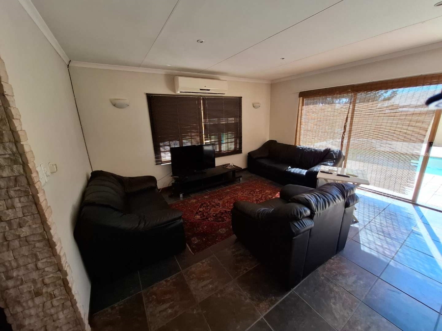 3 Bedroom Property for Sale in Keimoes Northern Cape